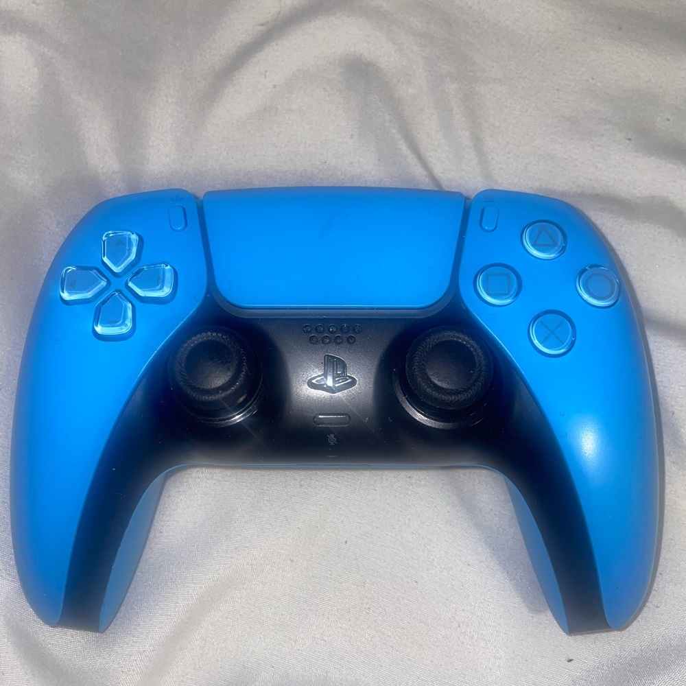 Blue ps5 controller